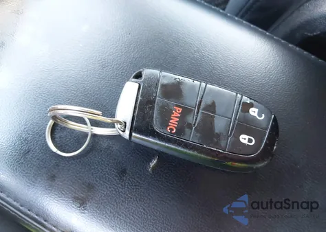 2015 Dodge Journey Sxt из США, поврежденный, VIN 3C4PDCBB0FT637470